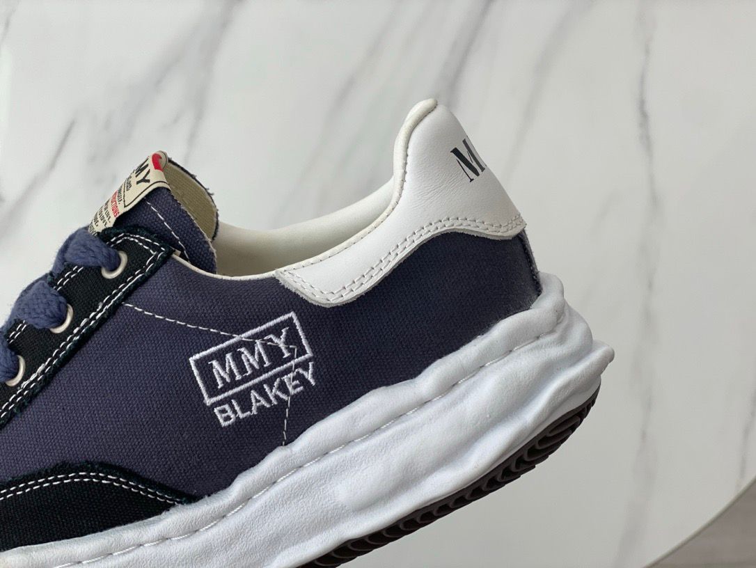 MMY BLAKEY Blue II