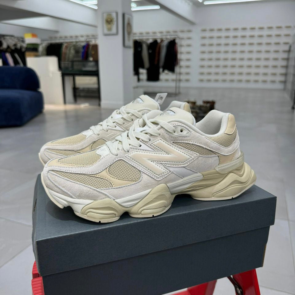 9060 New Balance Beige 2025