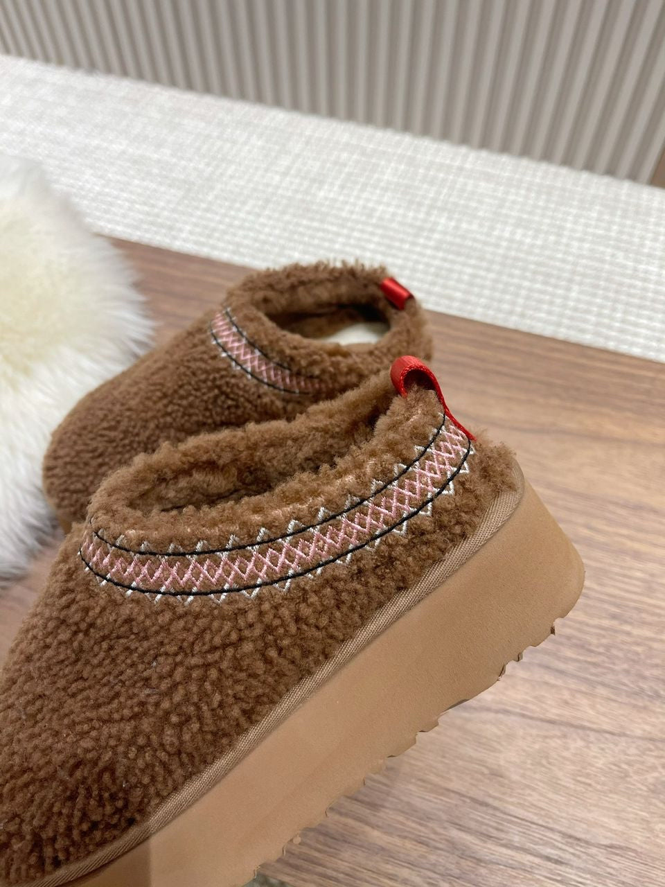 Ugg All Brown