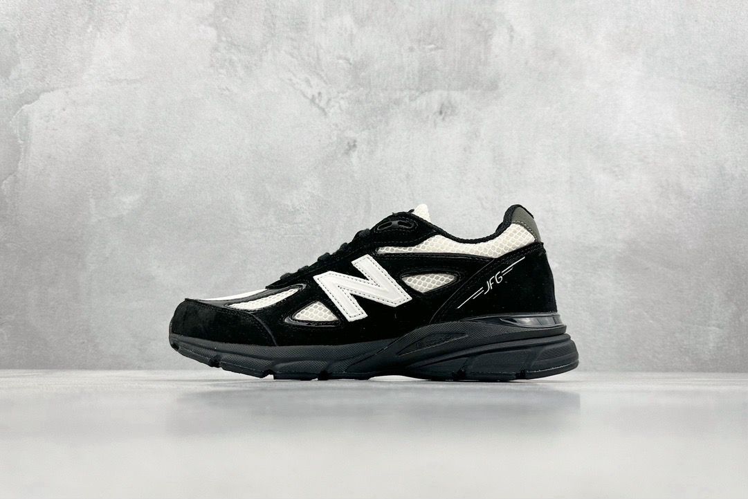 990 Joe Freshgoods Black