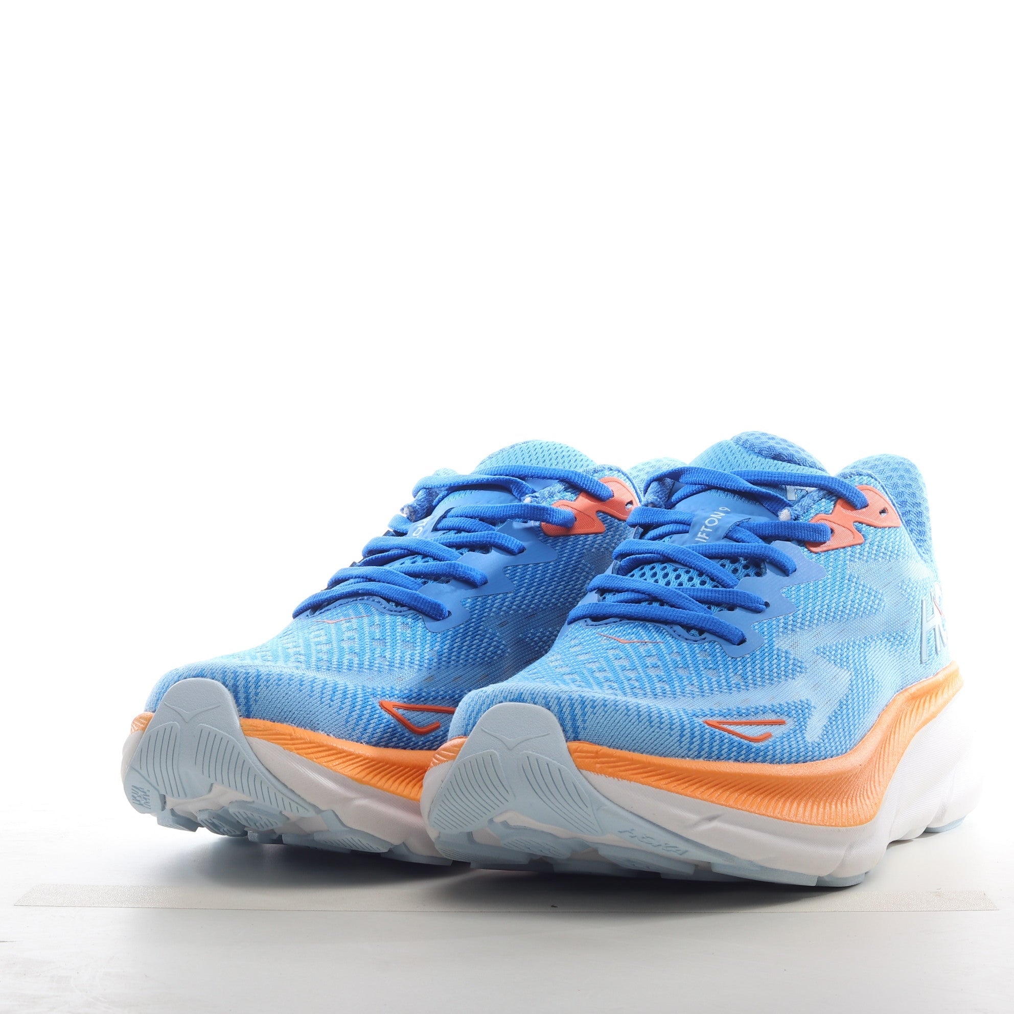 Hoka Clifton 9 'Coastal Sky'