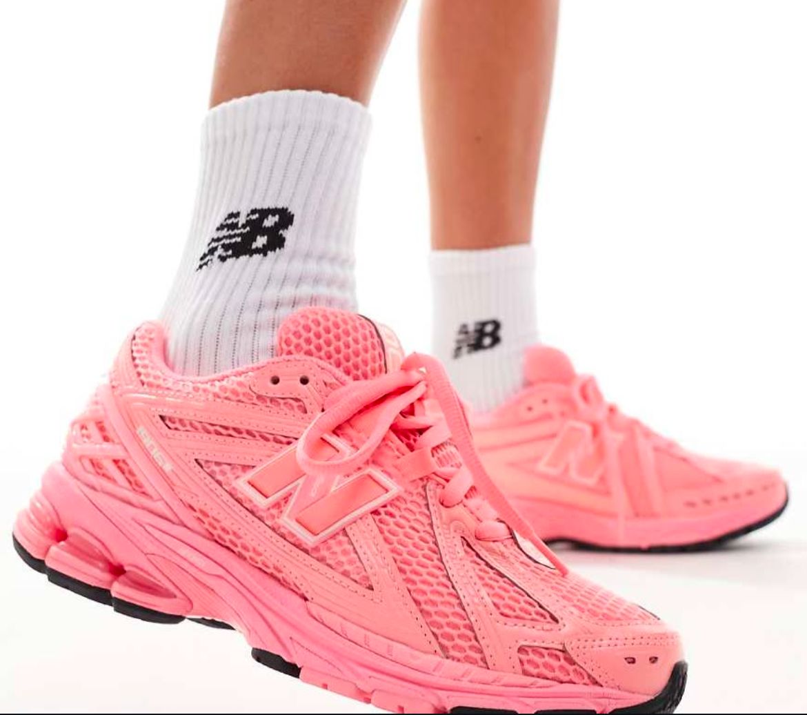 New Balance 1906r Pink