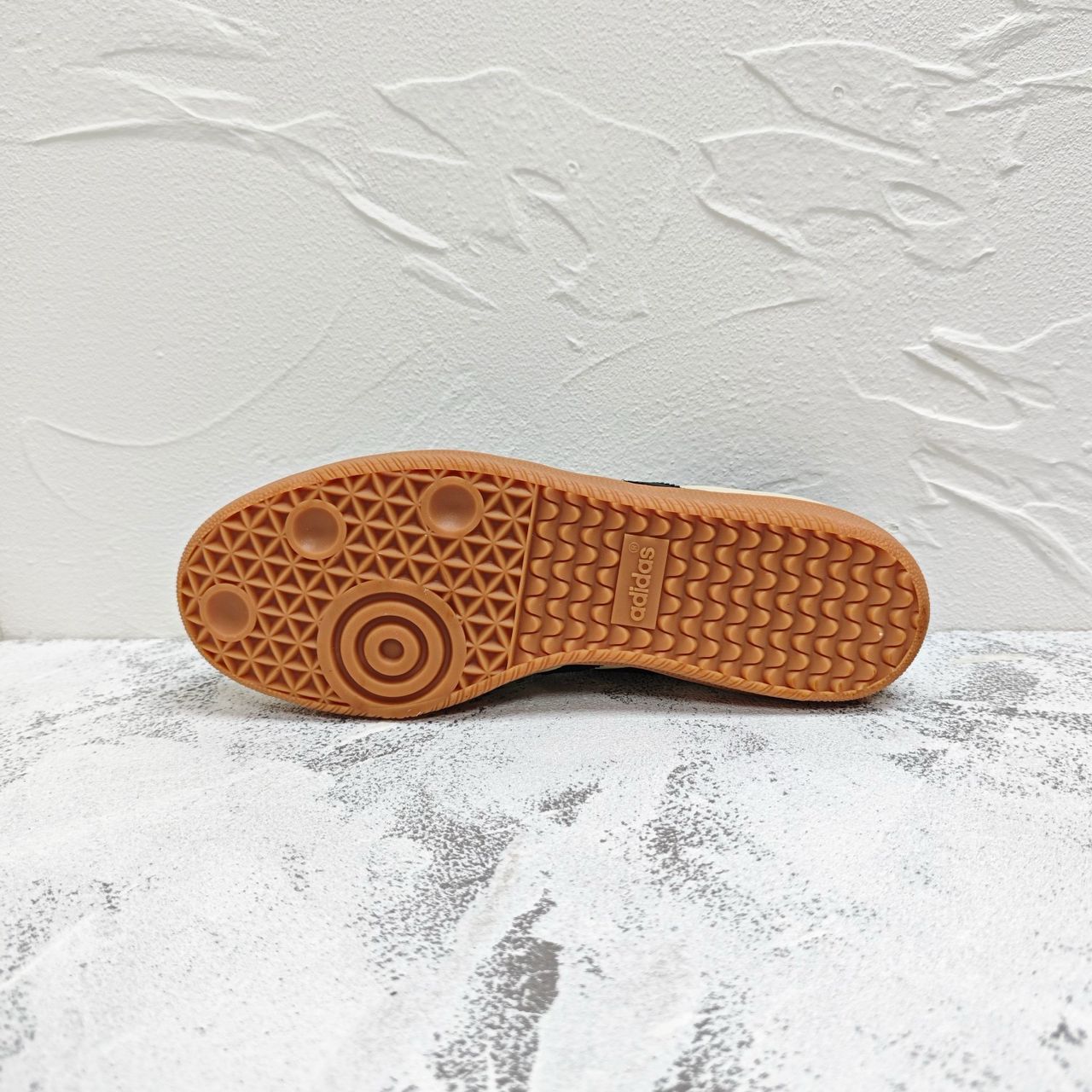 Samba Og 'Cream White and Black