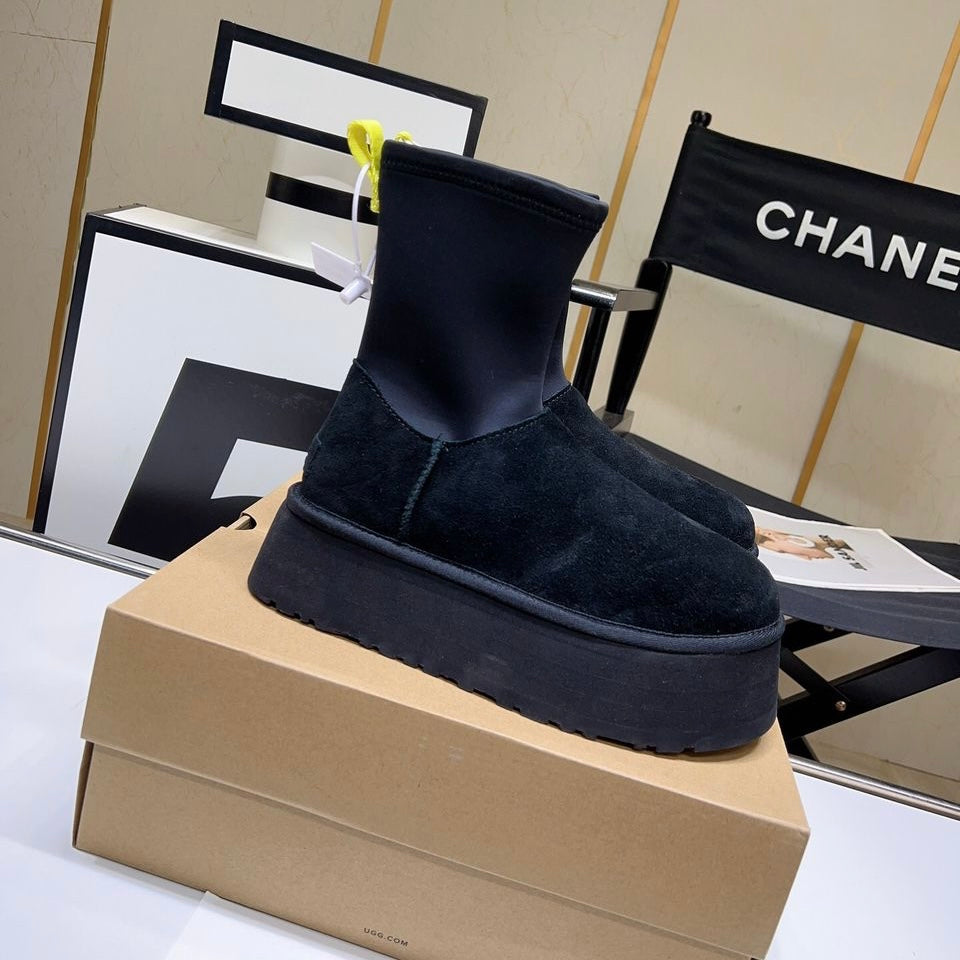 Classic Dipper Black Boot