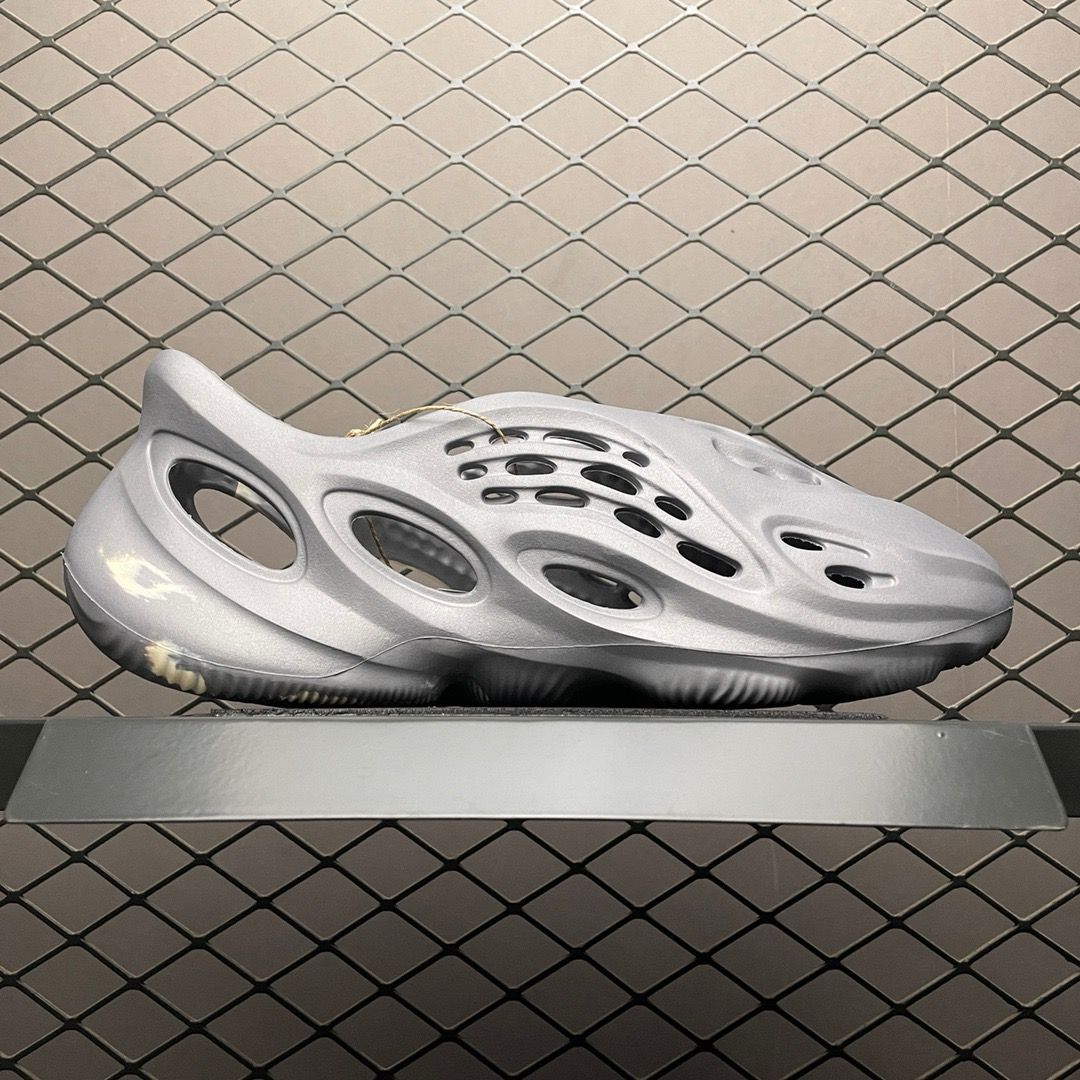 Adidas Yeezy Foam Runner Onyx