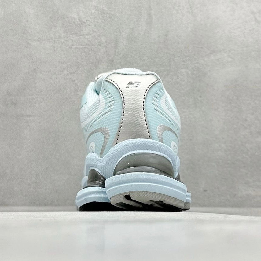 New Balance 2000 Abzorb