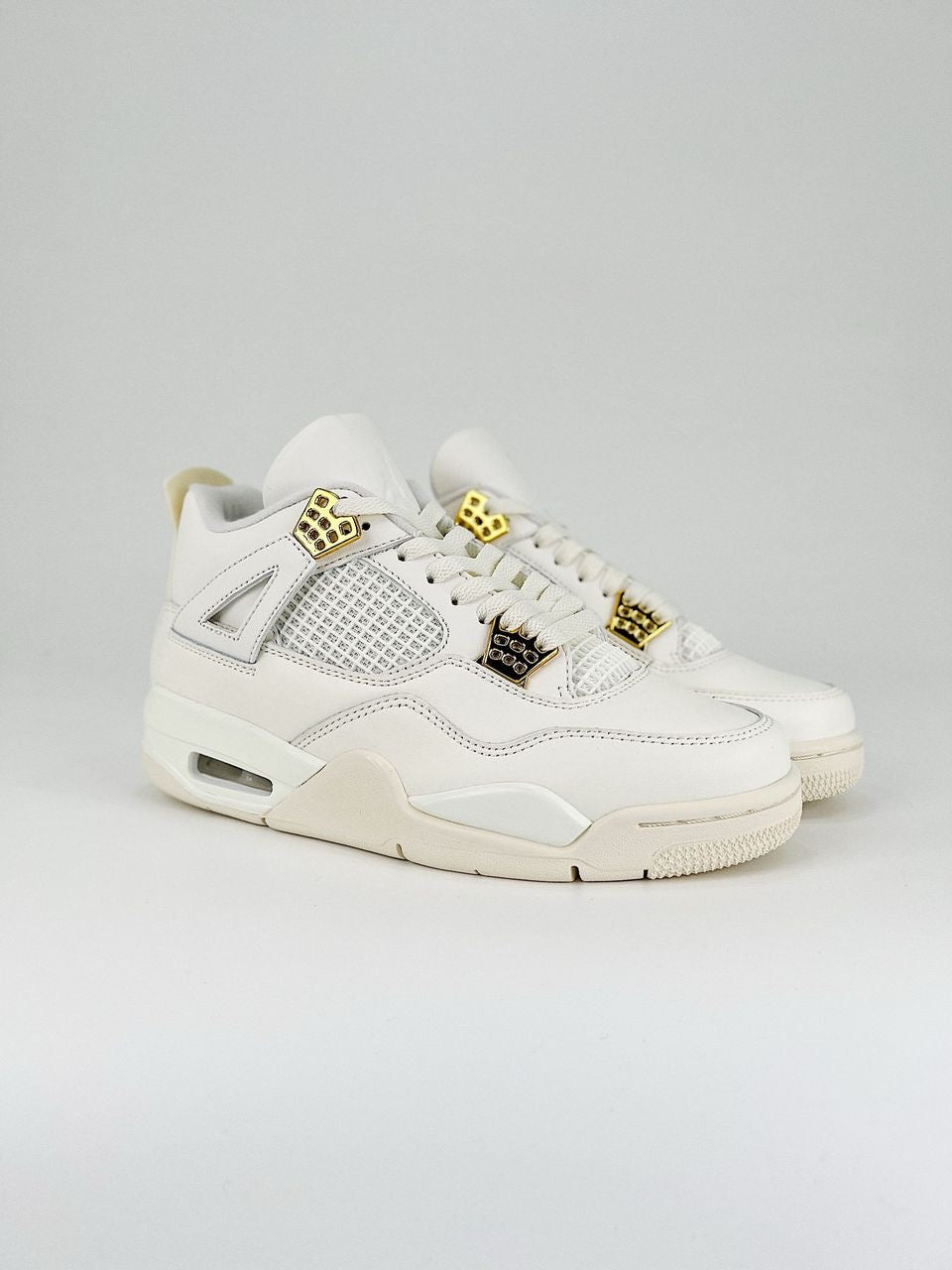 Jordan Retro 4 Metallic Gold