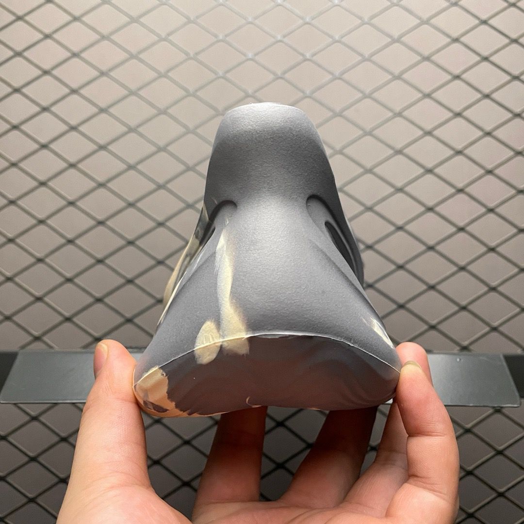 Adidas Yeezy Foam Runner Onyx