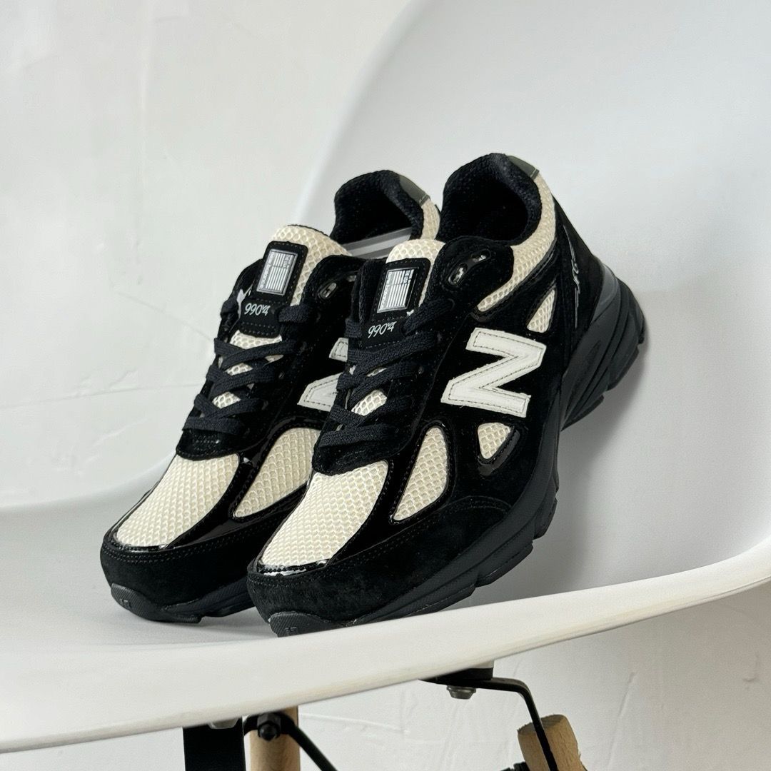 990 Joe Freshgoods Black