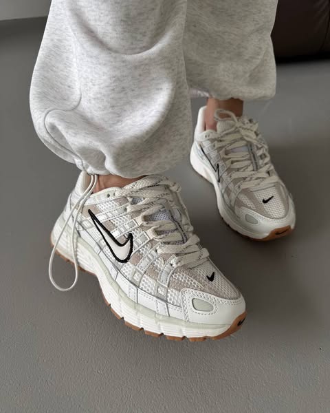 Nike Zoom Vomero 5 Full White