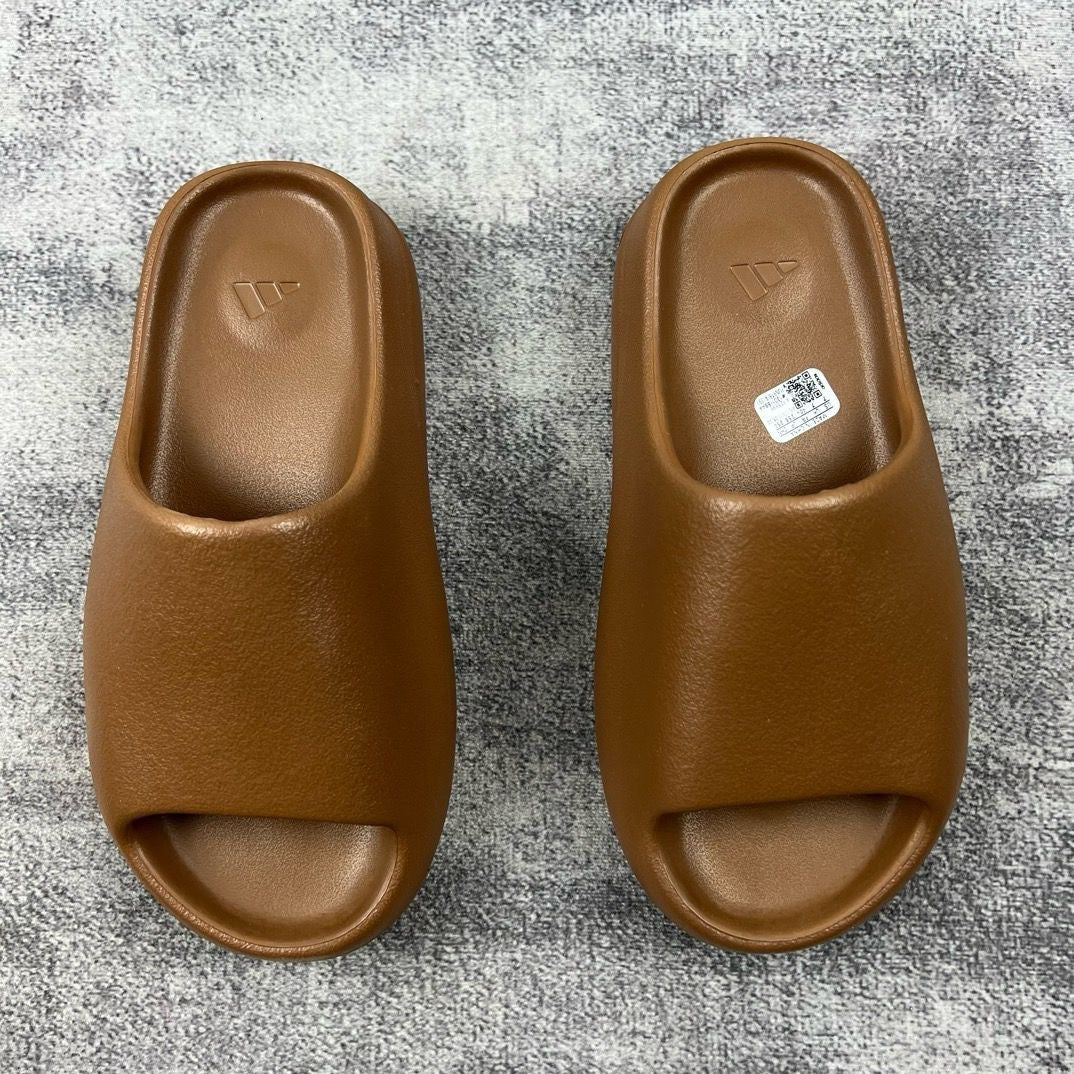 Adidas Yeezy Slide Slate Brown