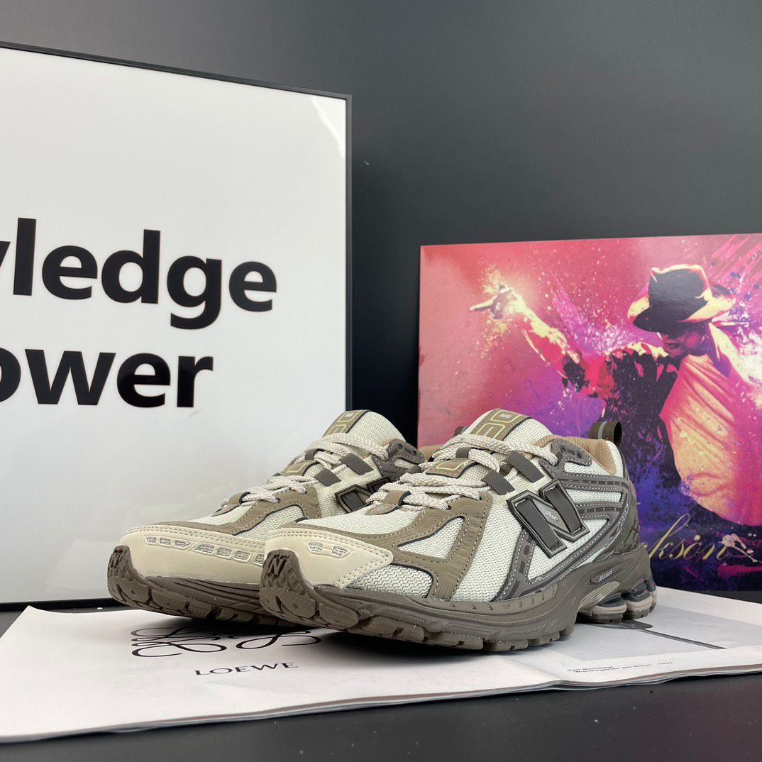 1906r New Balance Brown 2025