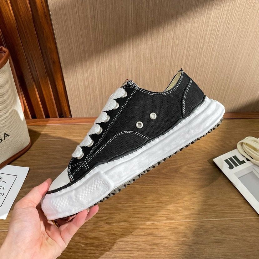 House Mihara Yasuhiro Peterson Og Sole Canvas Low Black