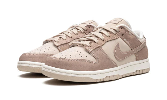 Nike dunk low se sand drift