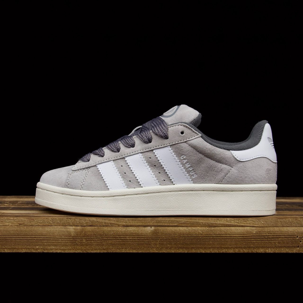 Adidas Campus 00s