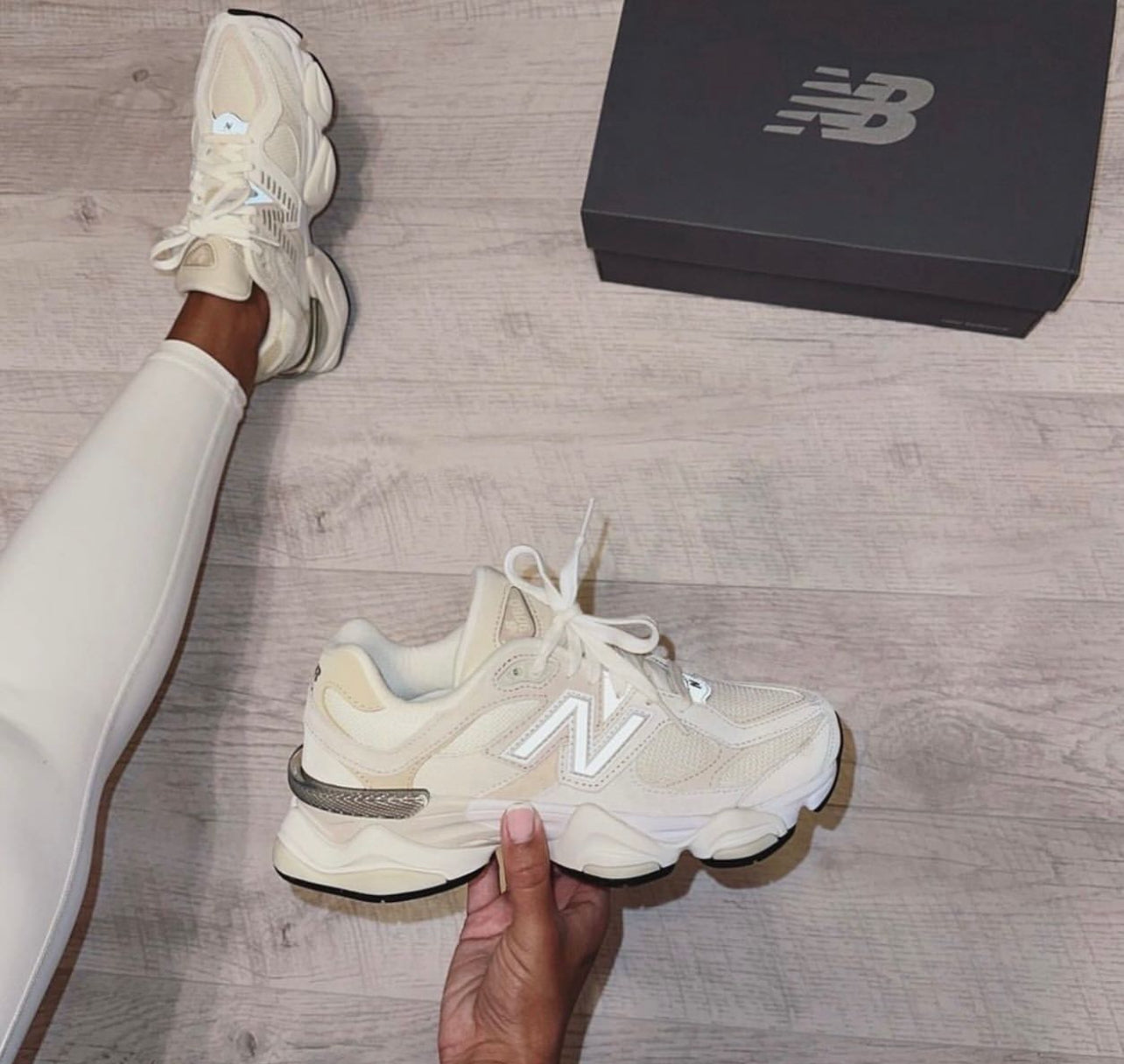 New Balance 9060 Beige