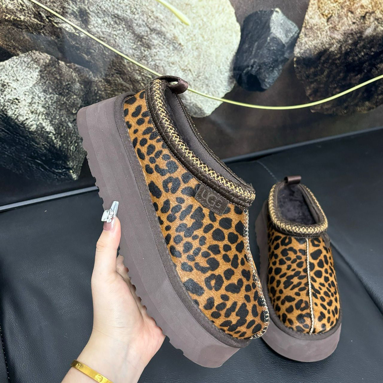 Ugg Tazz 2025 Caspian