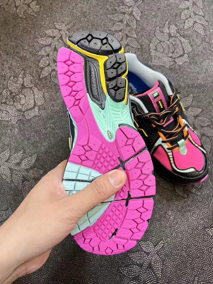 New Balance 9060 Dub color