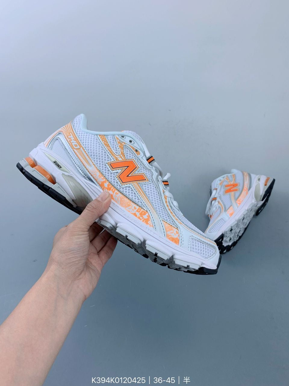 New Balance 740 Orange