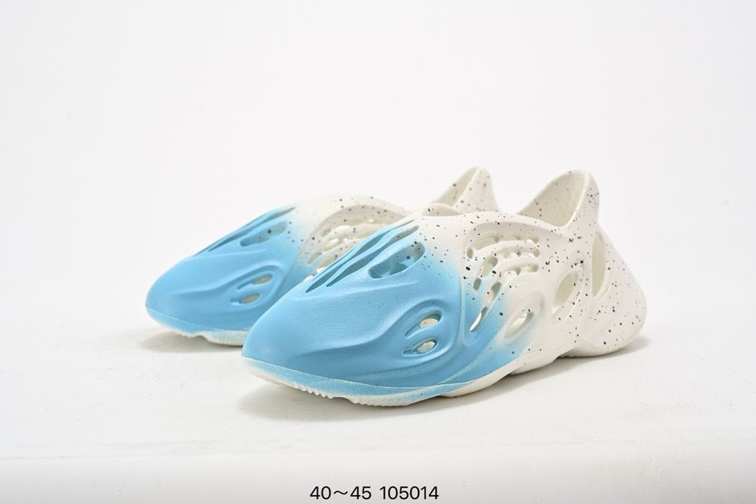 Adidas Yeezy Foam Runner