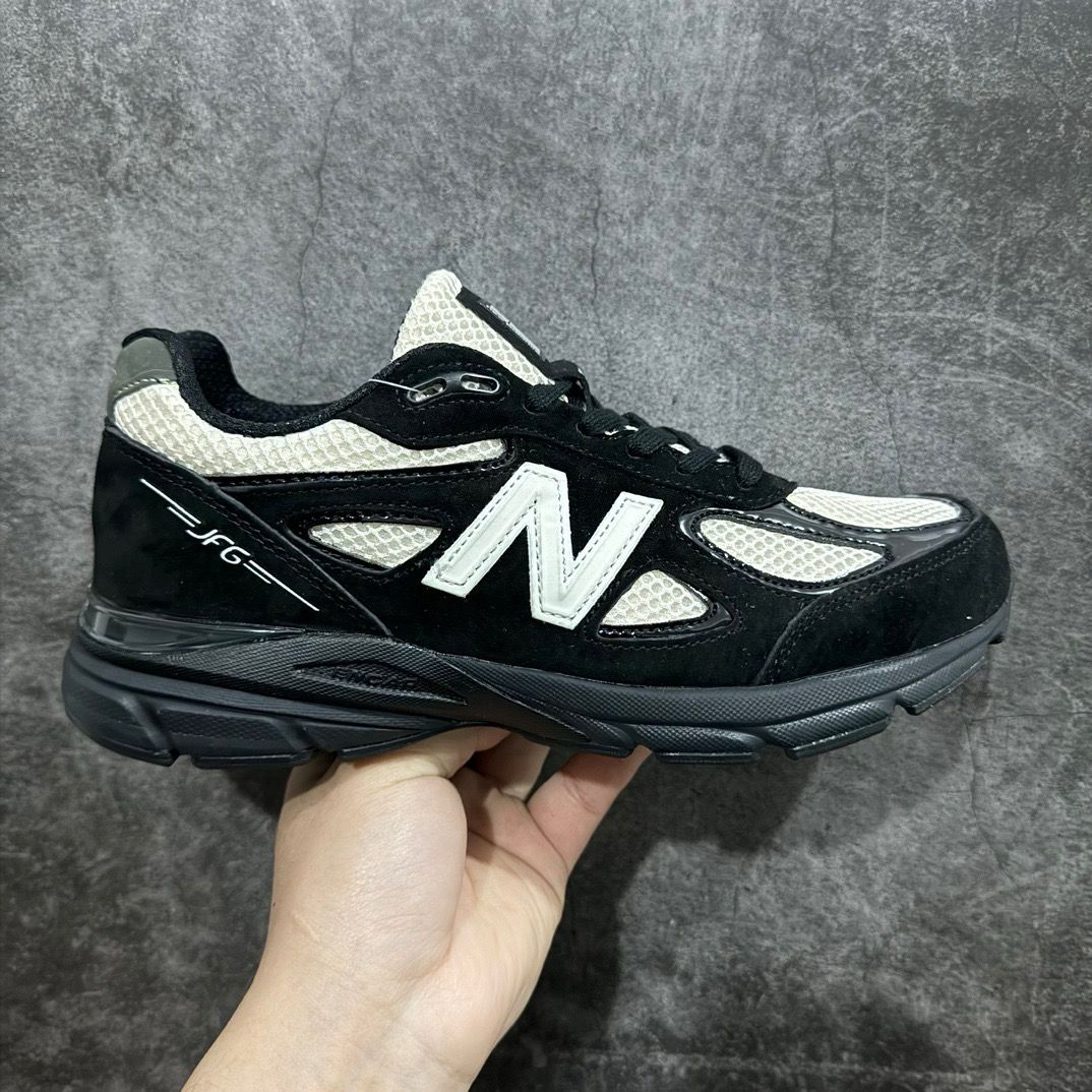 990 Joe Freshgoods Black