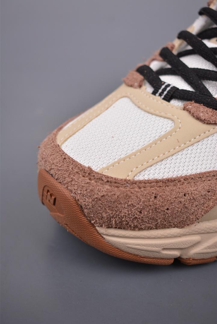 New Balance 530 Brown Tan