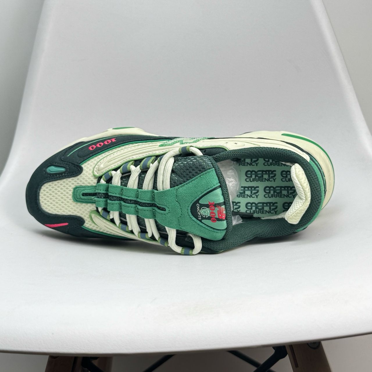 New Balance 1000 Concepts Mile