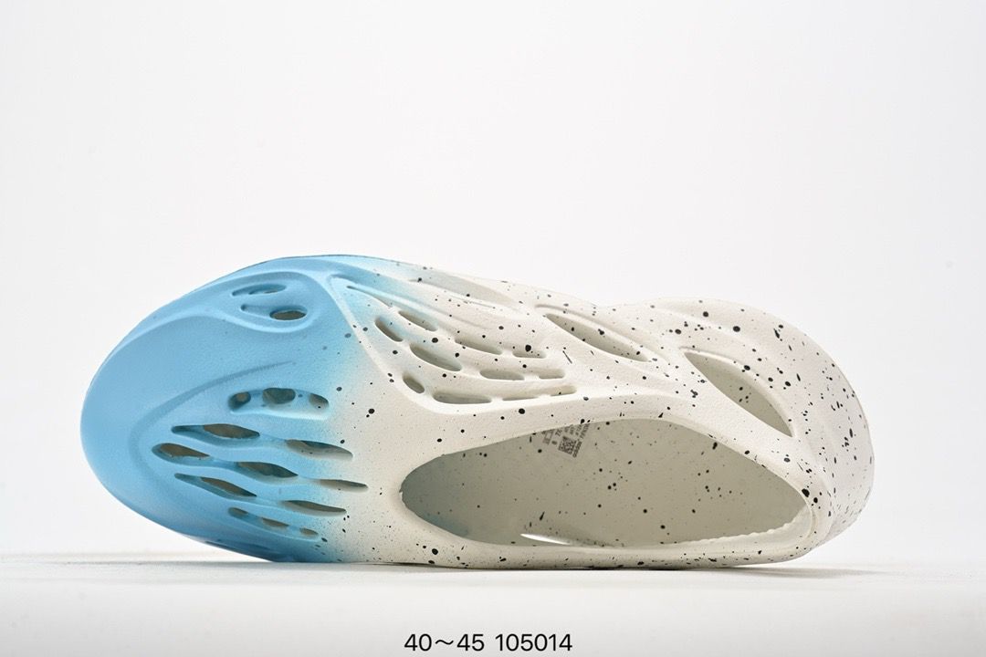 Adidas Yeezy Foam Runner