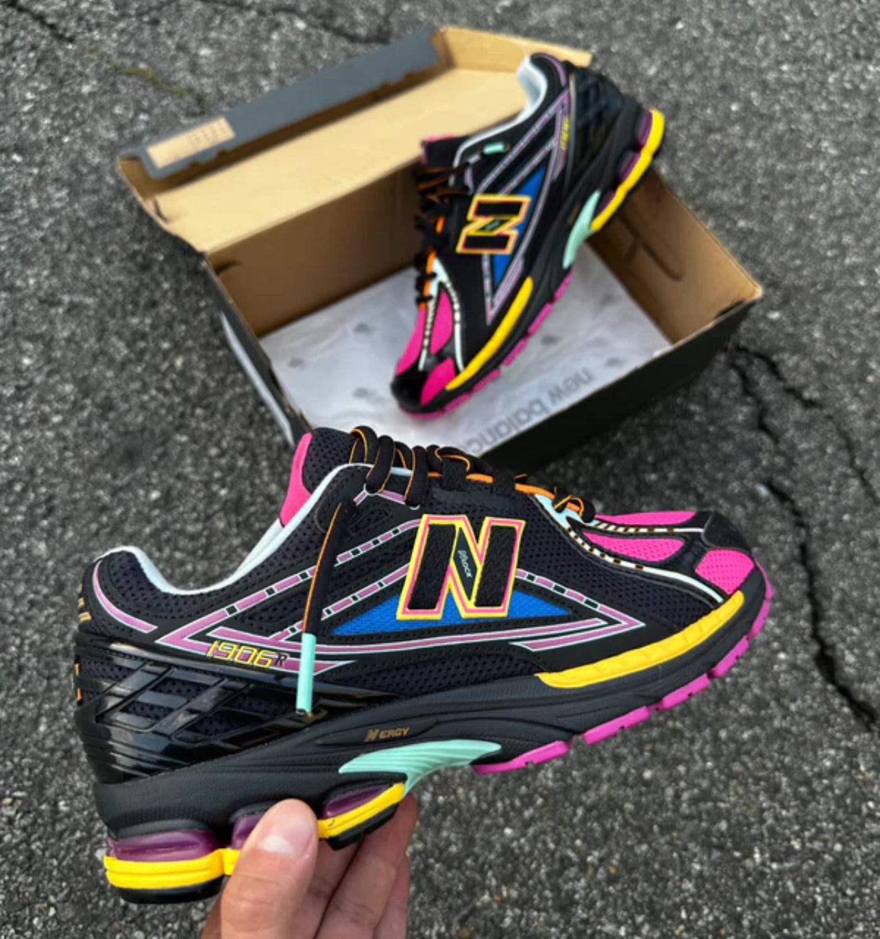 New Balance 1906r Neon Nights
