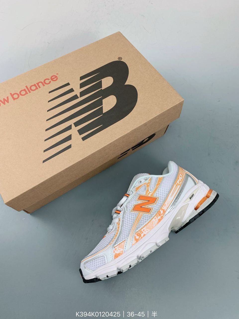 New Balance 740 Orange