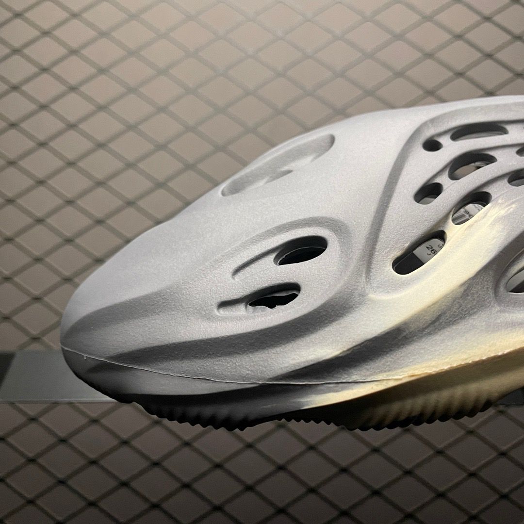 Adidas Yeezy Foam Runner Onyx