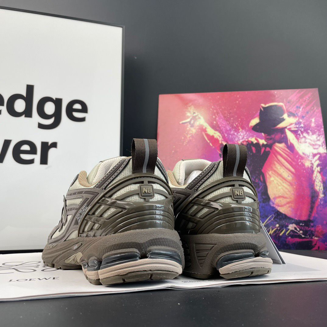 1906r New Balance Brown 2025