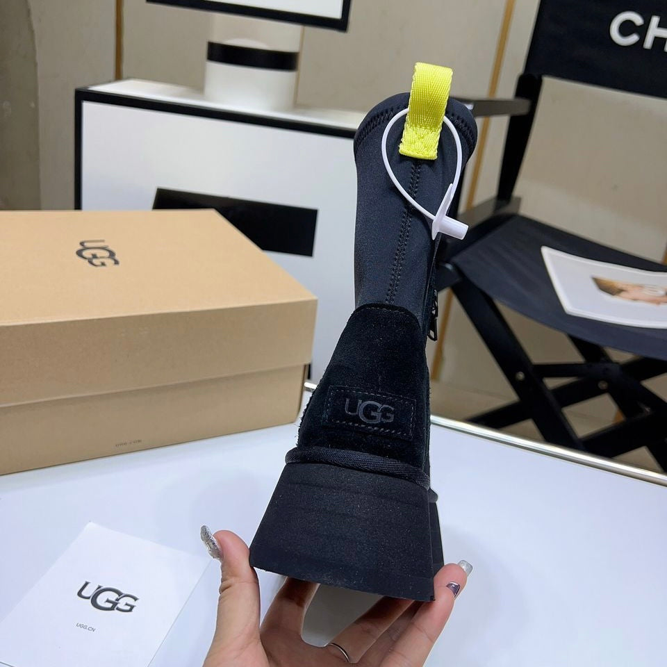 Classic Dipper Black Boot