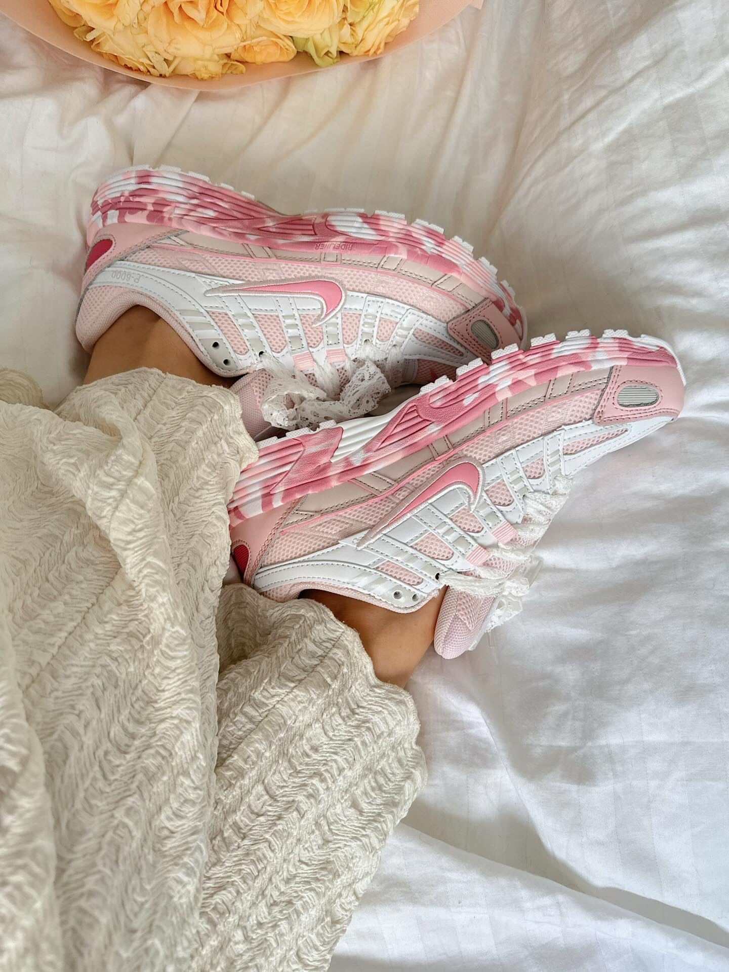 Nike initiator rose II