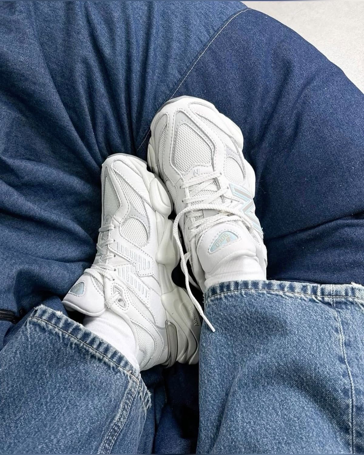 9060 New Balance White 2025