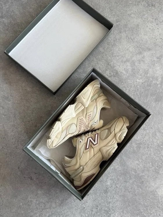 9060 New Balance White 2025