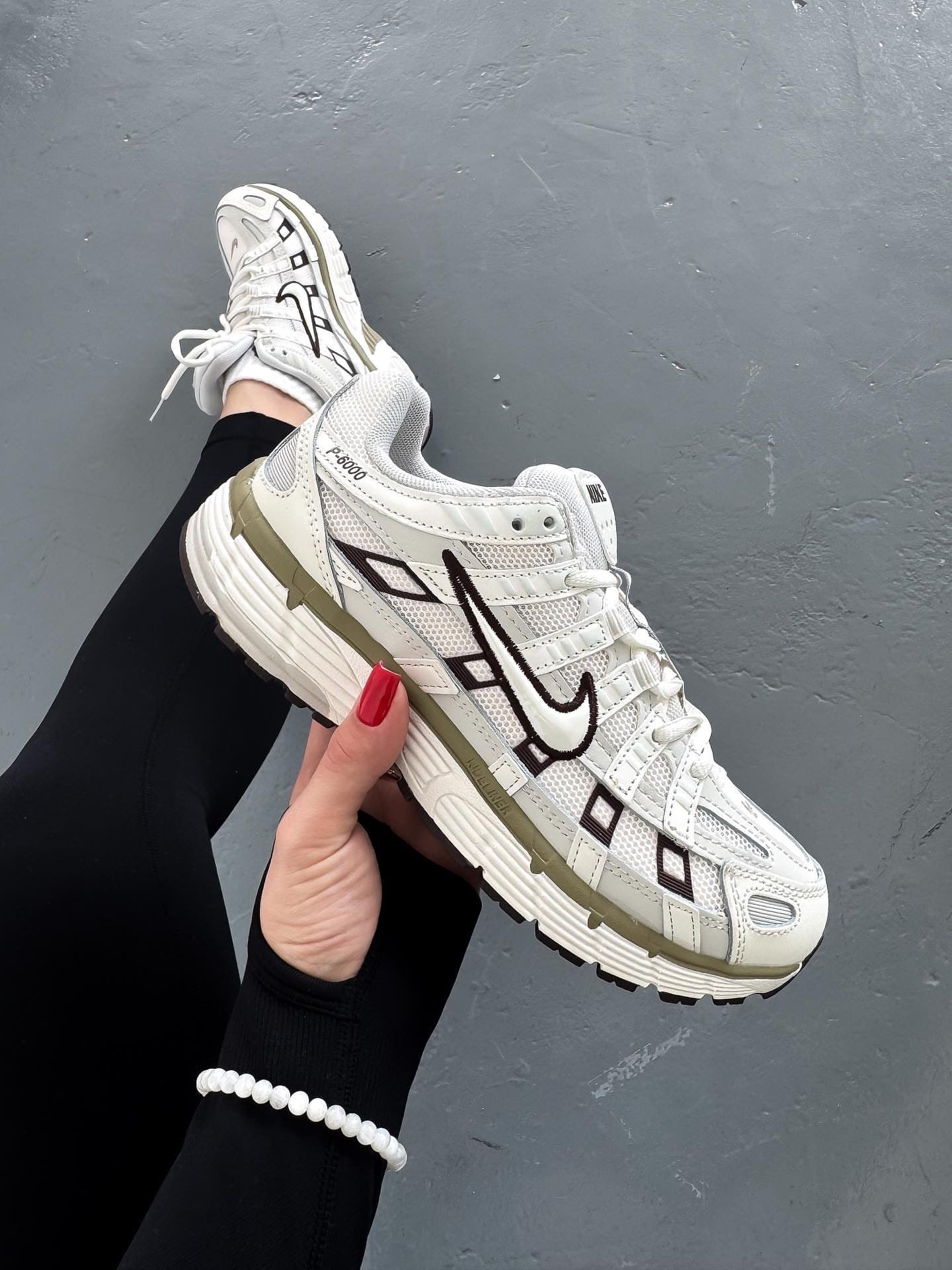 Nike Zoom Vomero 5 Full White