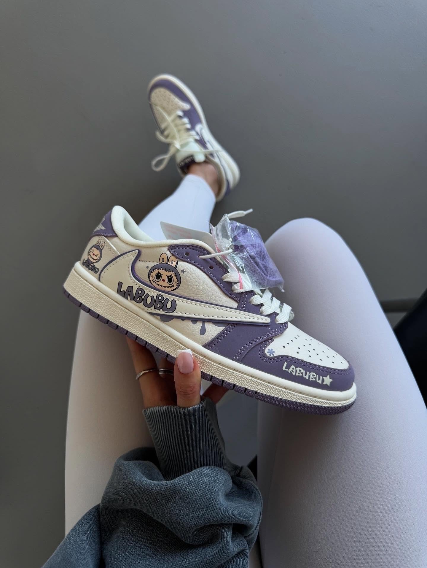 Travis Scott X Air Jordan 1 Low Og "Canary (Elkins)"