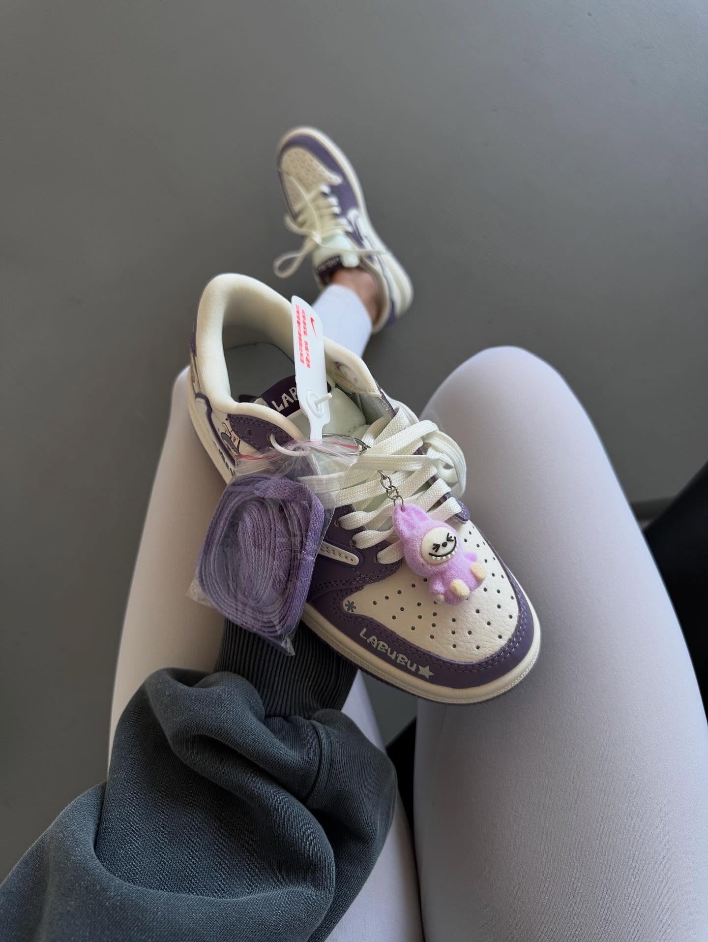 Travis Scott X Air Jordan 1 Low Og "Canary (Elkins)"