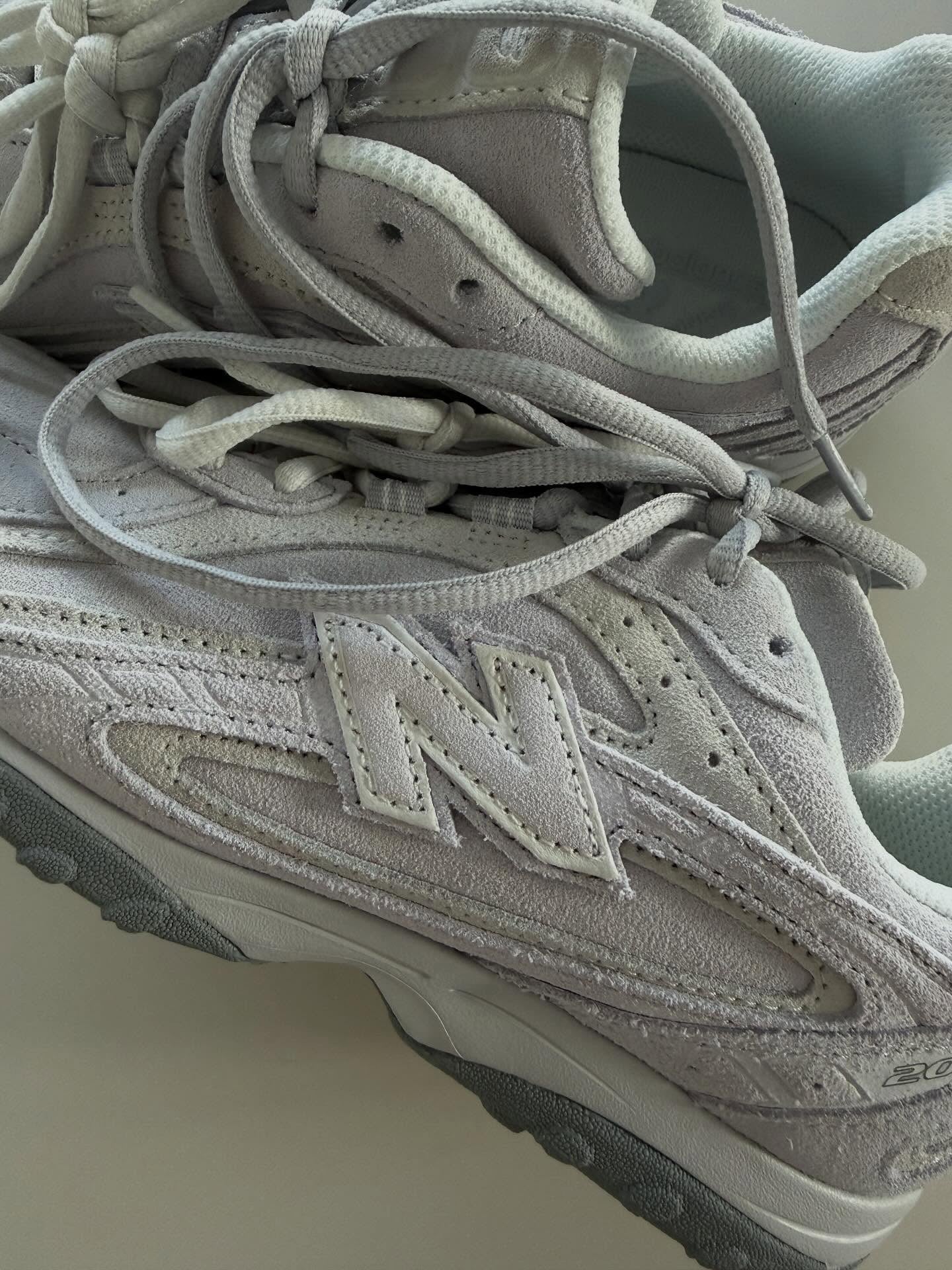 New Balance 204L Grey