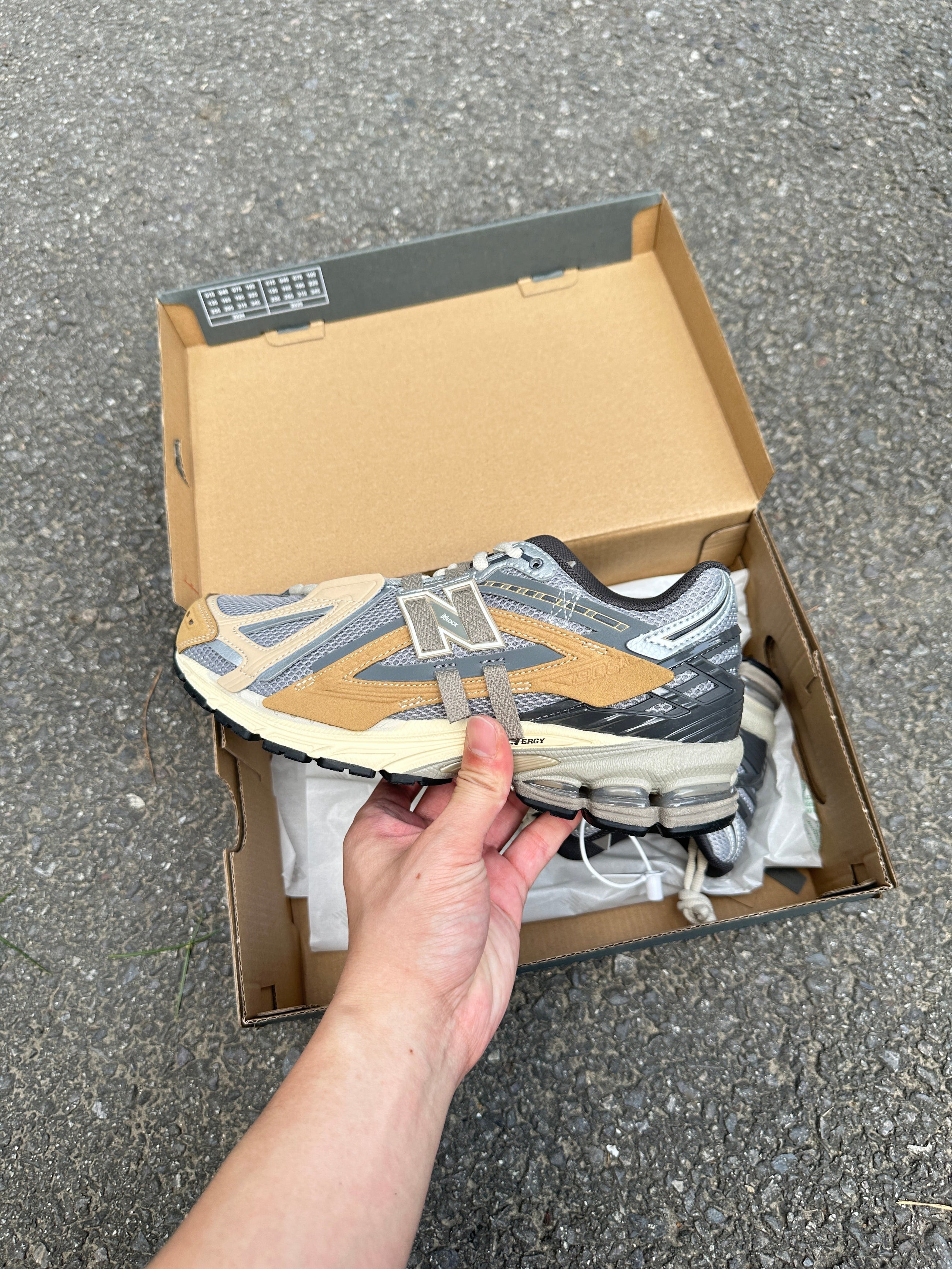 1906a New Balance Brown 2025