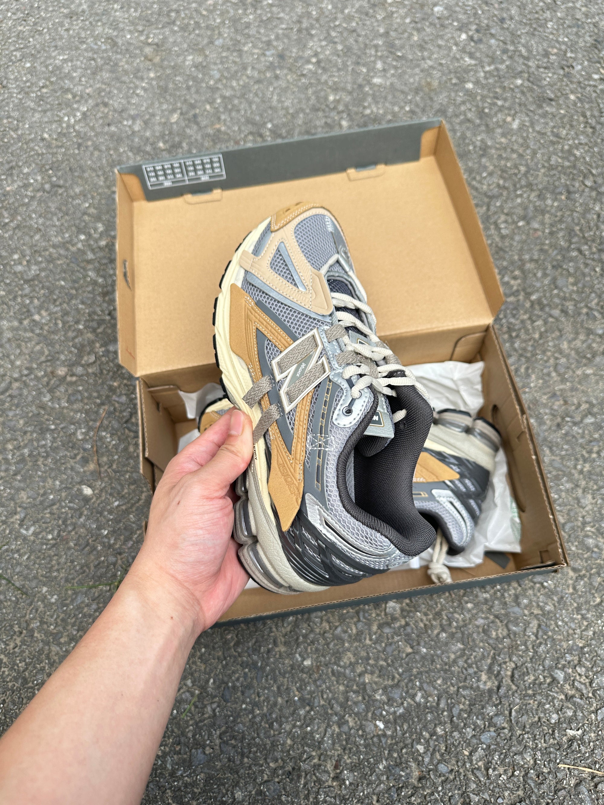 1906a New Balance Brown 2025