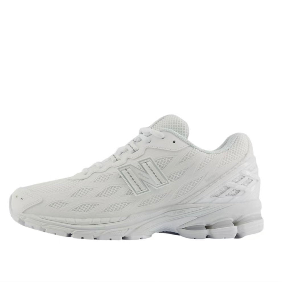 1906m New Balance All White