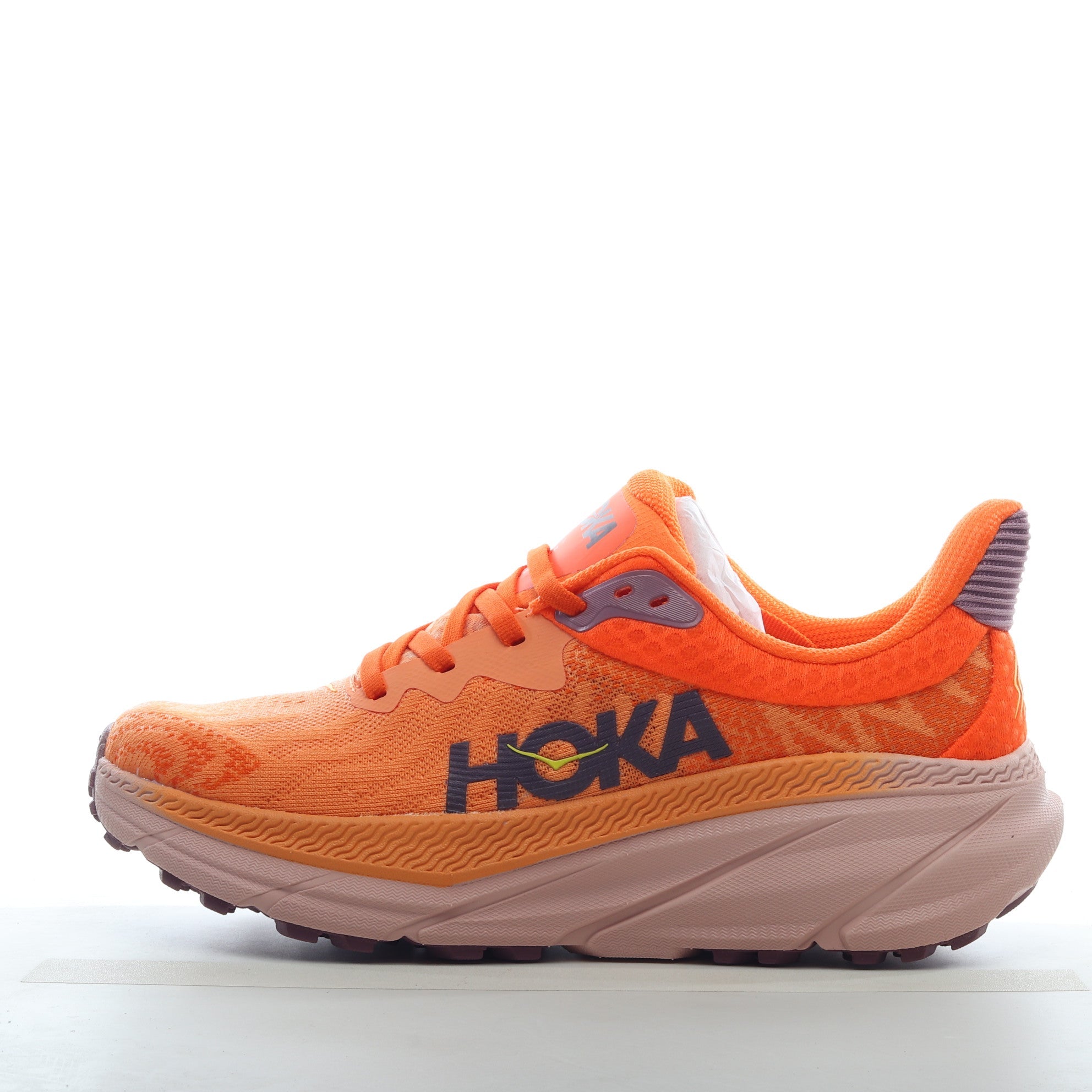 Hoka One One Challenger Art 7