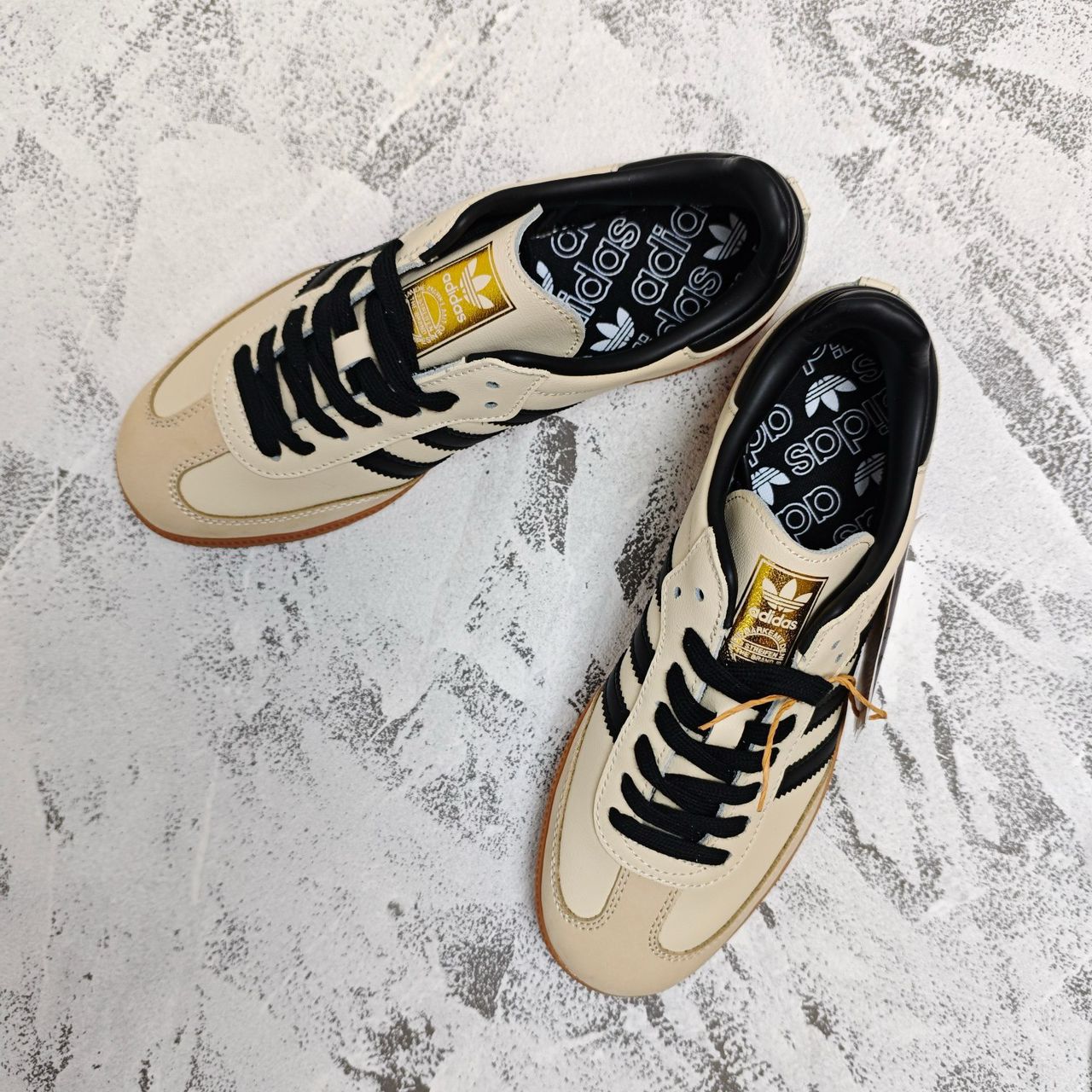 Samba Og 'Cream White and Black