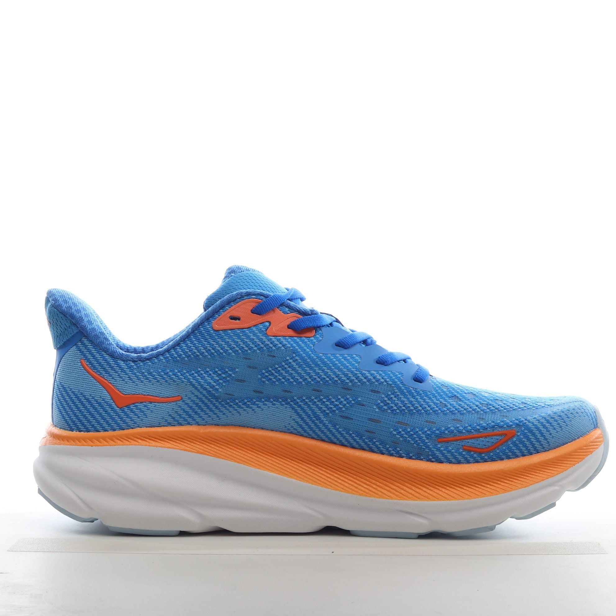 Hoka Clifton 9 'Coastal Sky'