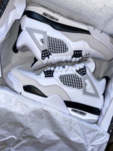 Jordan Retro 4 White Black Military