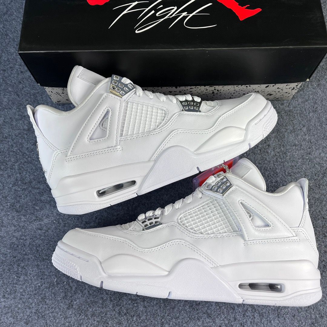 Sneakers - Jordan Retro All White