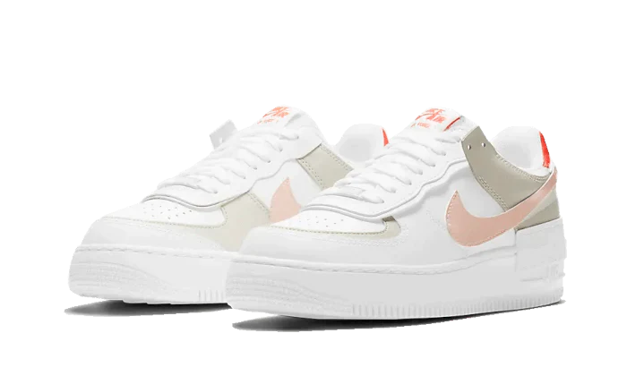 Air Force 1 Shadow Crimson held Bright Mango