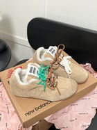 New Balance MIU MIU Beige HIVER ecru shearling